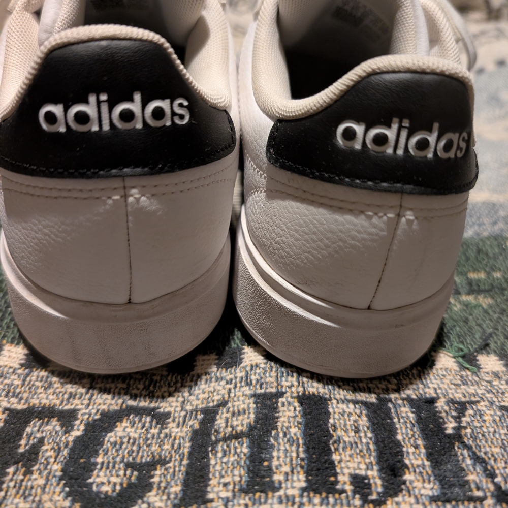 Adidas White and Black Sneakers Classic Low-Top